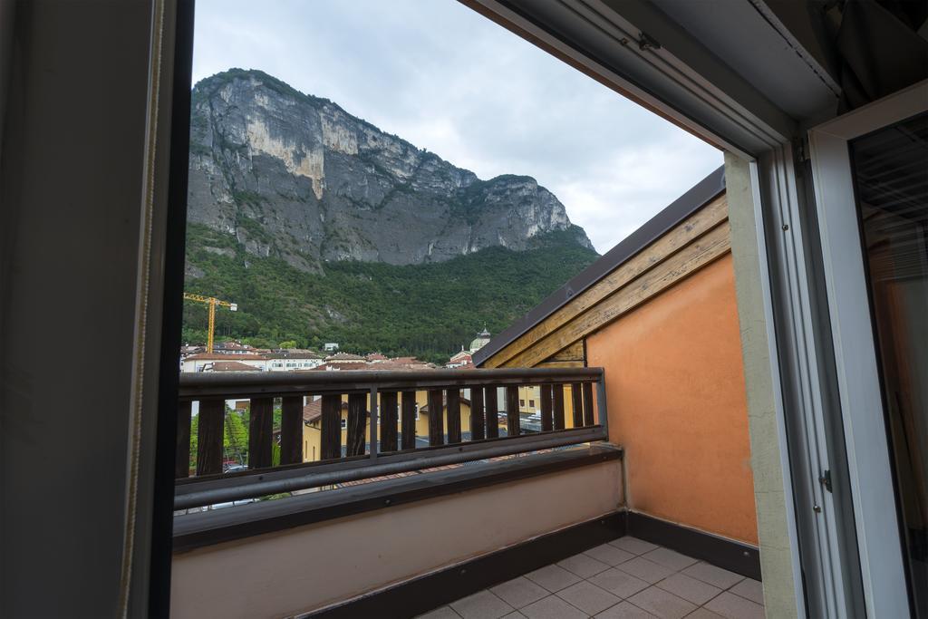 Hotel Drago Mezzocorona Oda fotoğraf