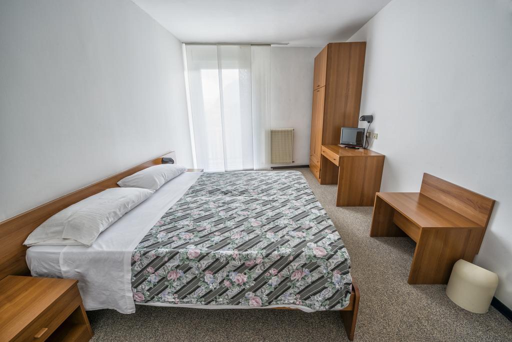 Hotel Drago Mezzocorona Oda fotoğraf